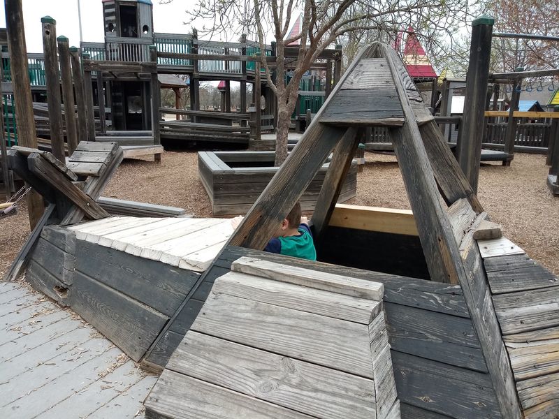 Beyond the Fair: Everyday Life at Reaves Park