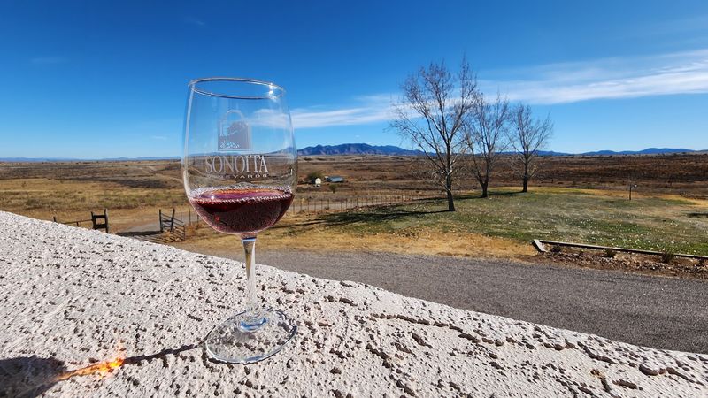 Beyond the Reds: Dry Whites and Sweet Styles Beyond the Reds: Dry Whites and Sweet Styles