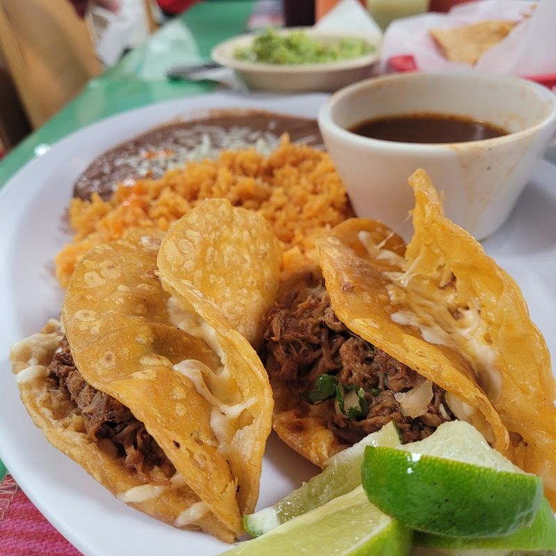 Birria Tacos That People Drive Across the State to Try Birria Tacos That People Drive Across the State to Try