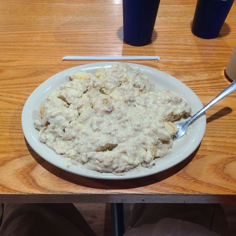 Biscuits and Gravy Done the Appalachian Way Biscuits and Gravy Done the Appalachian Way