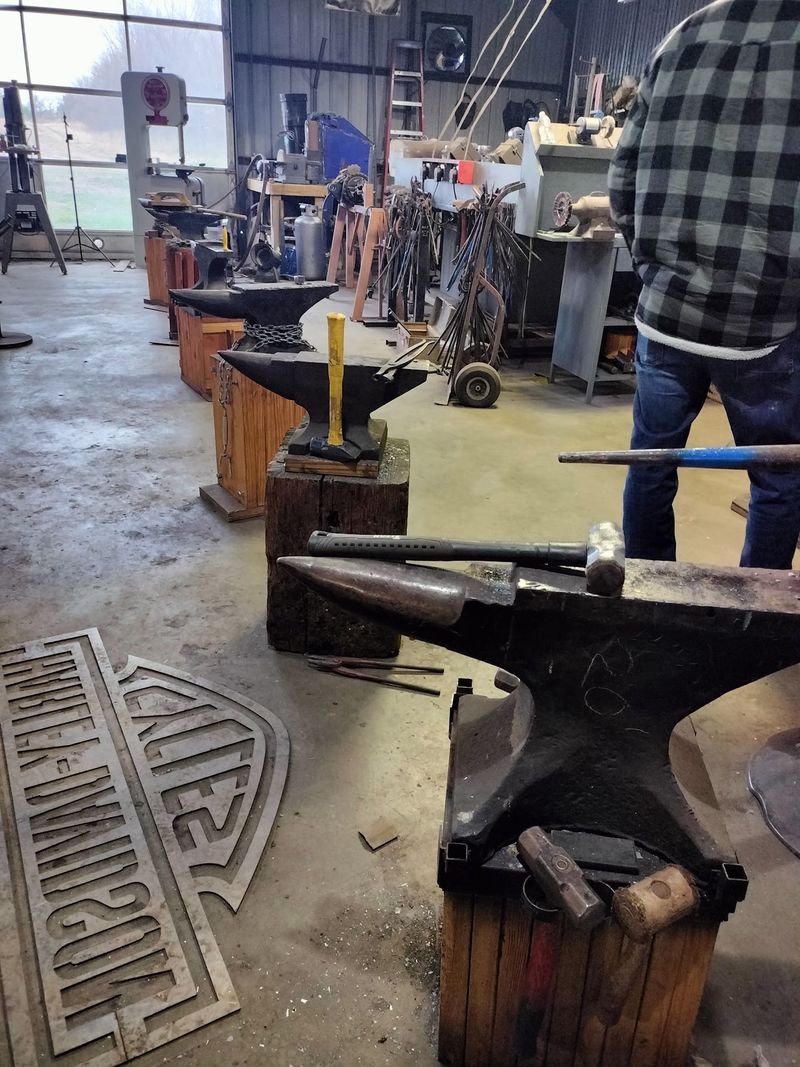 Bladesmithing Classes on Demand Bladesmithing Classes on Demand