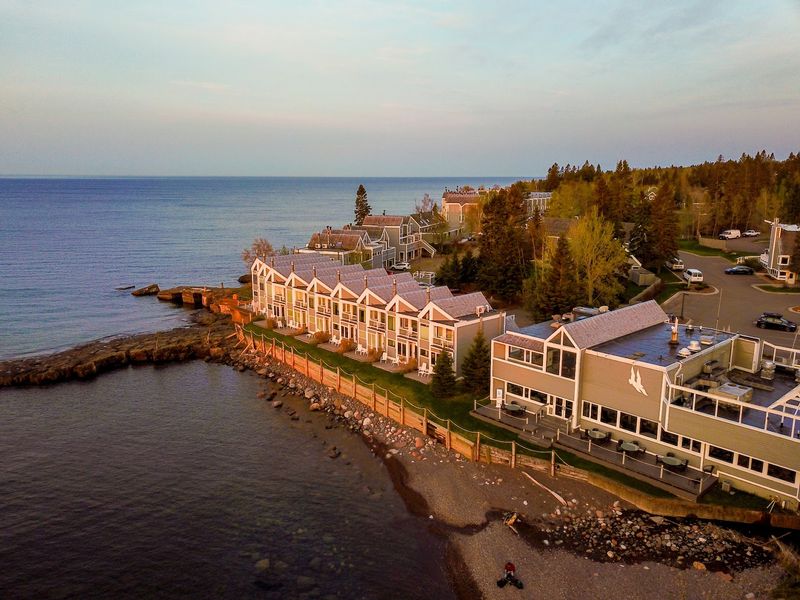 Bluefin Bay on Lake Superior - Tofte