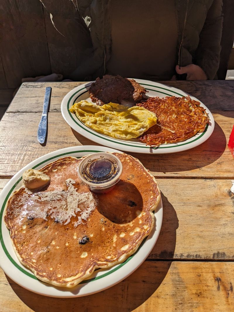 Breakfast And A Happy Hour Surprise Breakfast And A Happy Hour Surprise