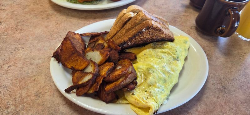 Breakfast Beyond the Buffet Breakfast Beyond the Buffet