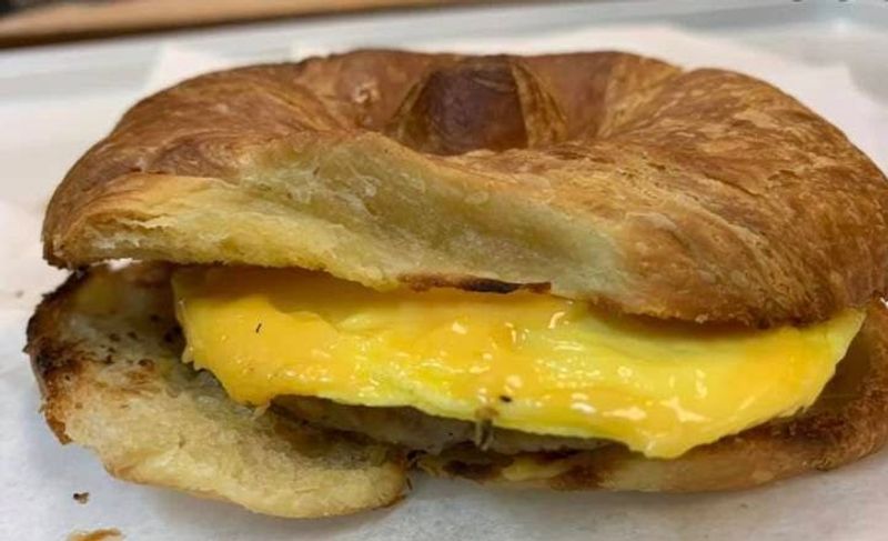 Breakfast Sandwiches That Steal the Show Breakfast Sandwiches That Steal the Show