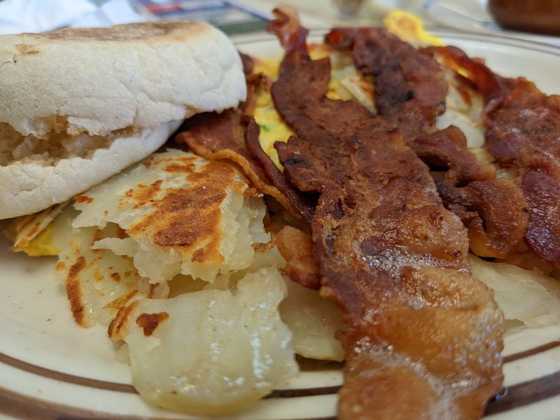 Breakfast That Earns Its Reputation One Plate at a Time Breakfast That Earns Its Reputation One Plate at a Time