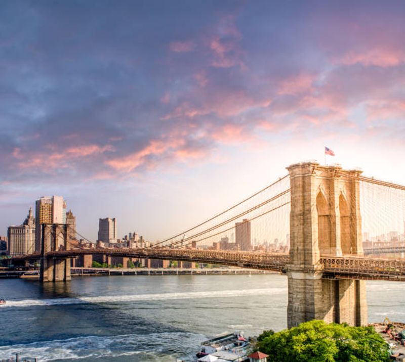 Brooklyn Bridge, New York Brooklyn Bridge, New York