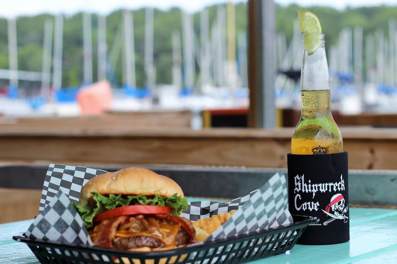 Burgers Cooked Fresh, Not Frozen Burgers Cooked Fresh, Not Frozen