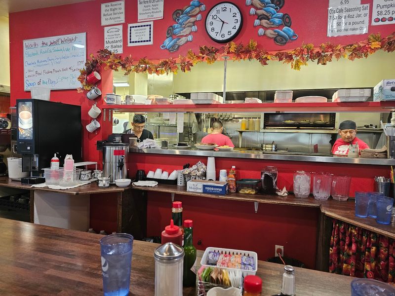 Busy Counters and a Crew That Hustles Busy Counters and a Crew That Hustles