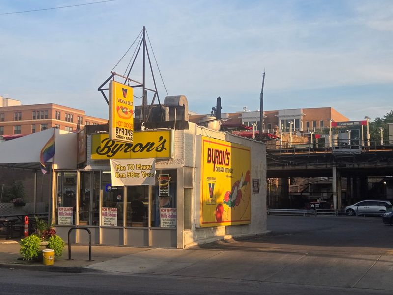 Byron's Hot Dogs, Chicago, IL