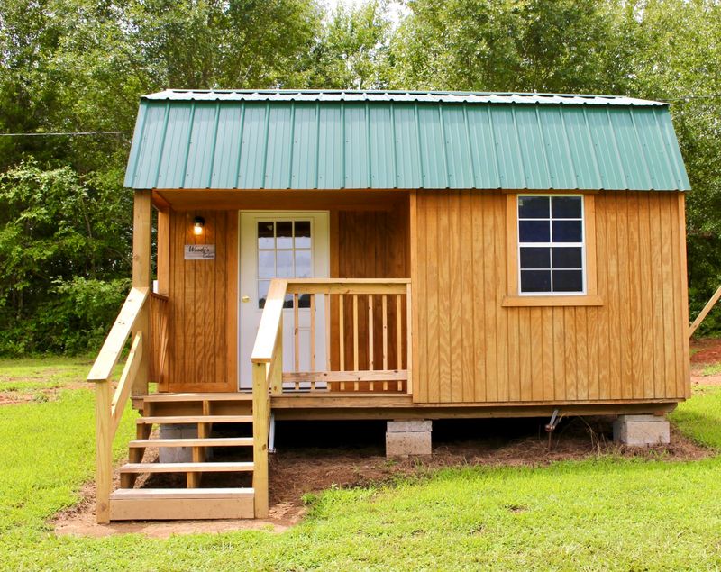 Cabins, Showers, And Clean Facilities Cabins, Showers, And Clean Facilities