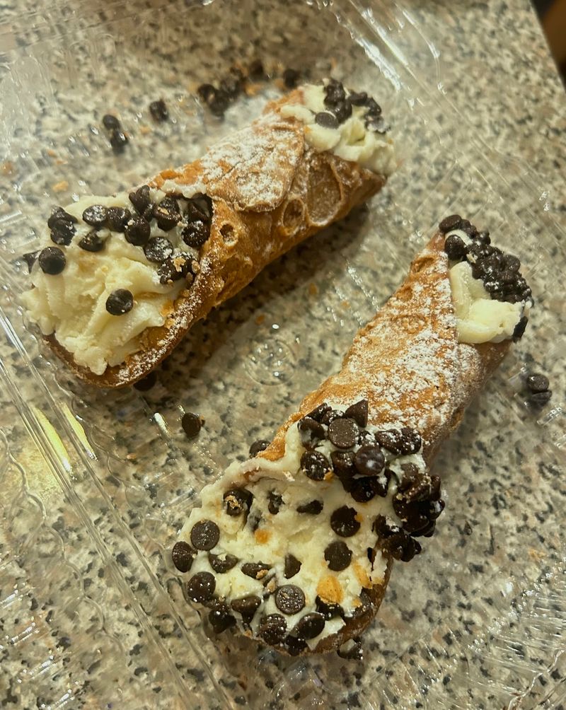 Cannoli Worth the Drive Cannoli Worth the Drive