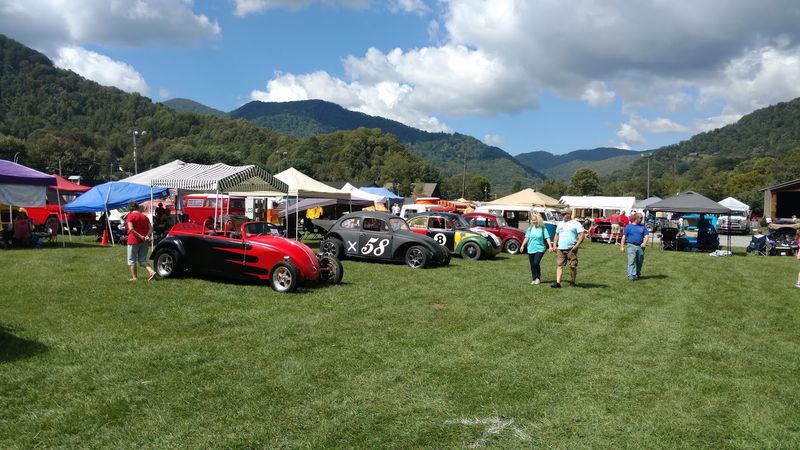 Car Shows That Draw a Crowd Car Shows That Draw a Crowd