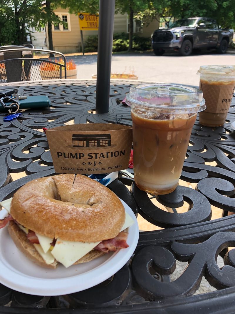 Car-Themed Breakfast Sandwiches Worth the Drive Car-Themed Breakfast Sandwiches Worth the Drive