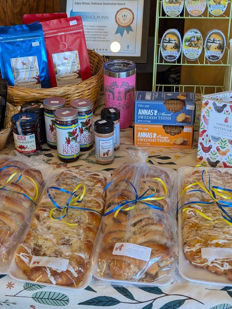 Cardamom Rolls and the Bakery Corner