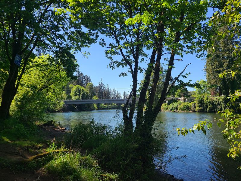 Carver Park, Oregon City, OR Carver Park, Oregon City, OR