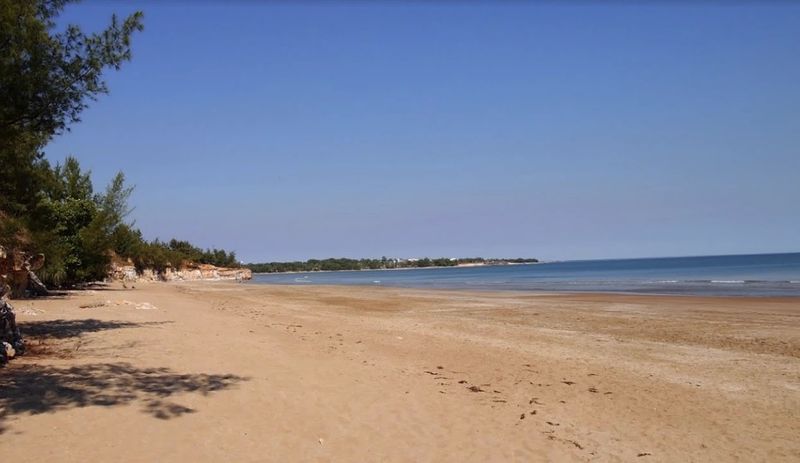 Casuarina Beach, Darwin, Australia Casuarina Beach, Darwin, Australia