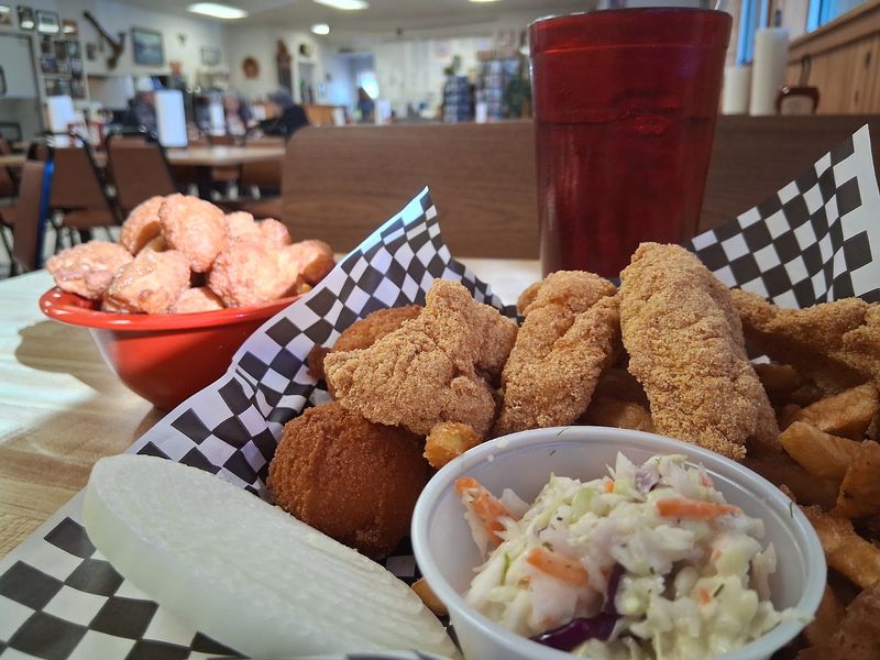 Catfish John's, Rogers, Arkansas Catfish John's, Rogers, Arkansas