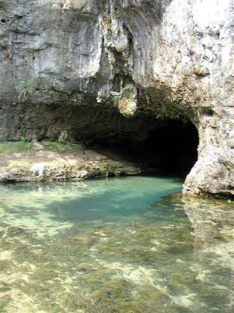 Cave Spring Trail, Salem, Missouri