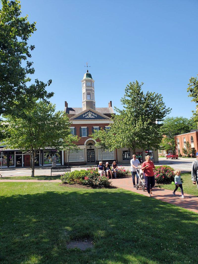 Chagrin Falls: The Village Behind The Glow