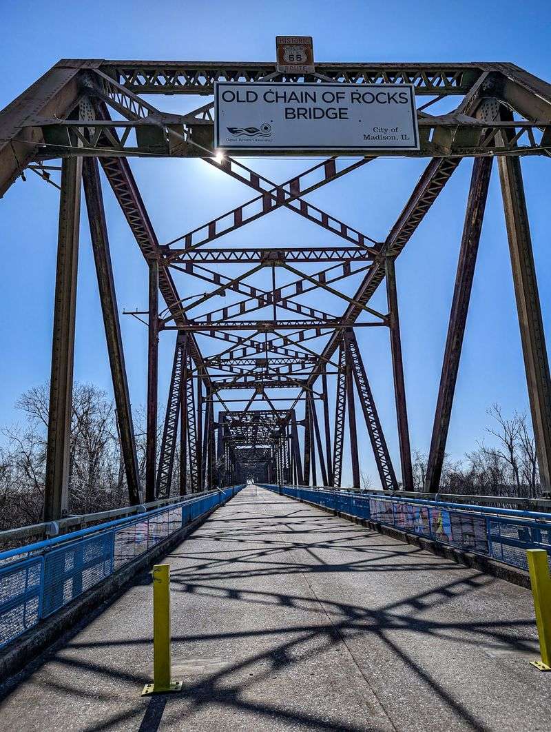 Chain of Rocks Bridge, Missouri and Illinois Chain of Rocks Bridge, Missouri and Illinois