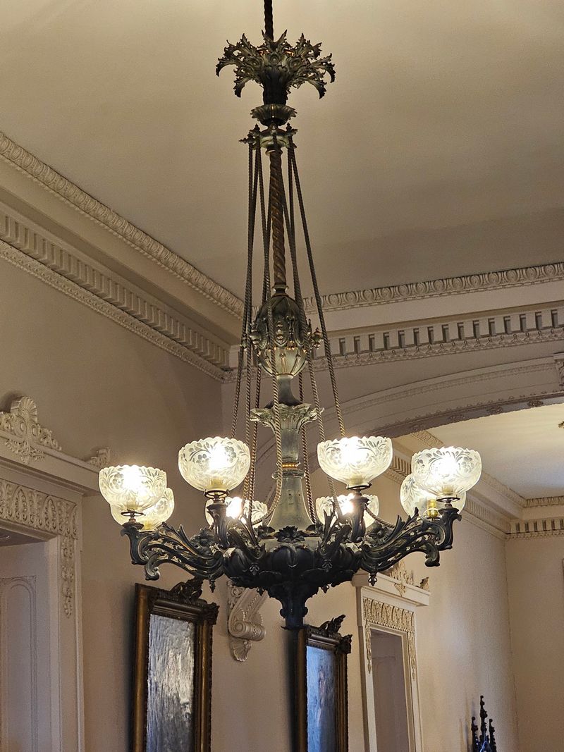 Chandeliers With Plenty of Detail Chandeliers With Plenty of Detail