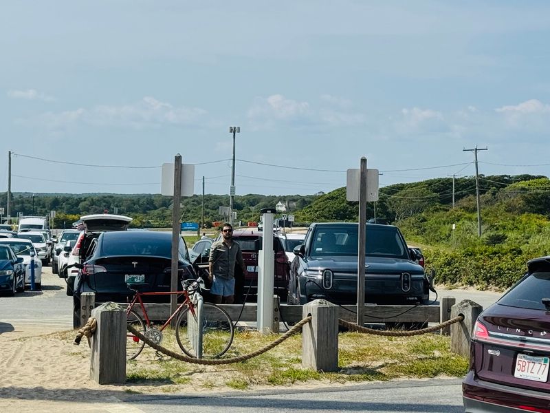 Cheap Parking That Beats the Neighbors Cheap Parking That Beats the Neighbors