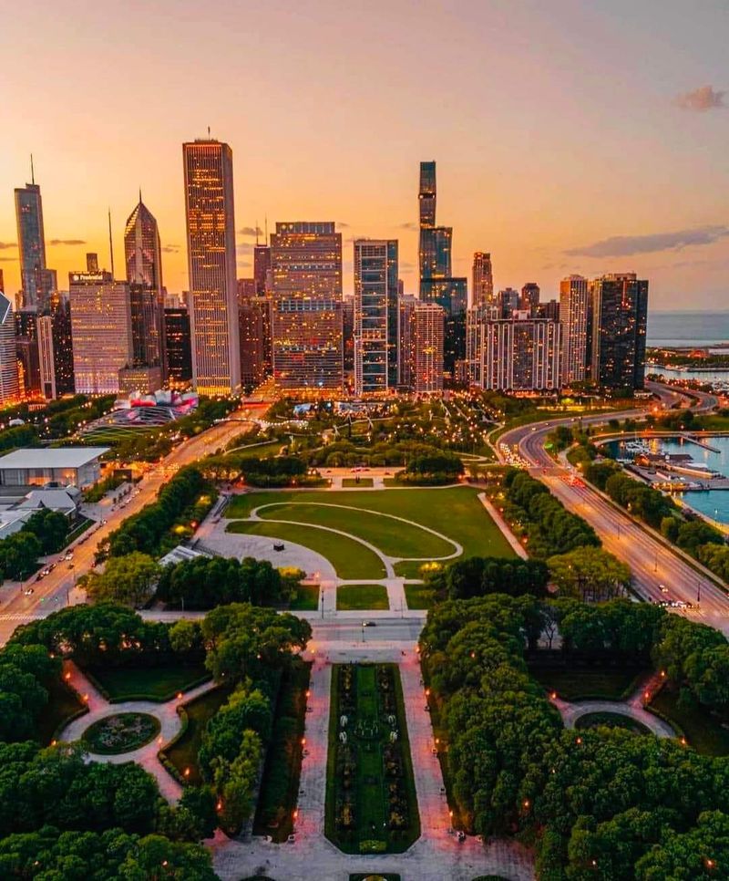 Chicago City Limits, Chicago, Illinois Chicago City Limits, Chicago, Illinois