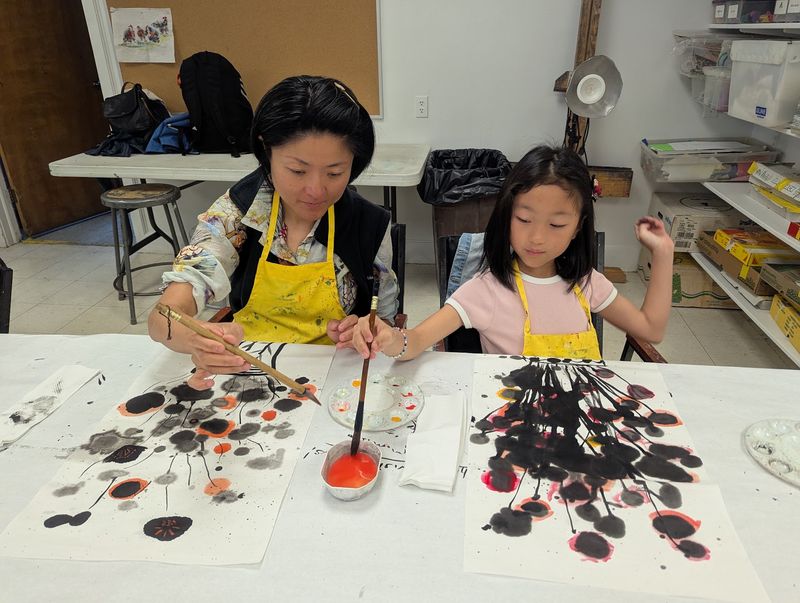 Children’s classes, camps, and pottery parties Children’s classes, camps, and pottery parties