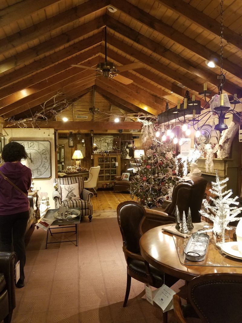 Christmas at Pine Tree Barn All Year Long