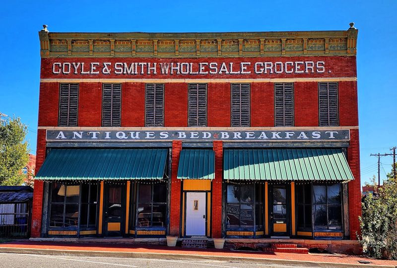 Christmas in Guthrie - A Victorian Tradition
