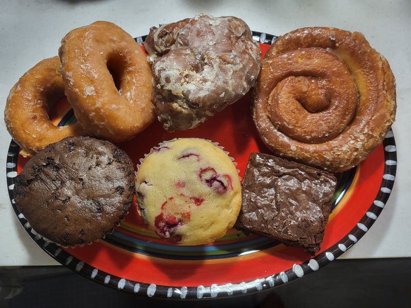 Cinnamon Rolls, Brownies, and Sweet Extras Cinnamon Rolls, Brownies, and Sweet Extras
