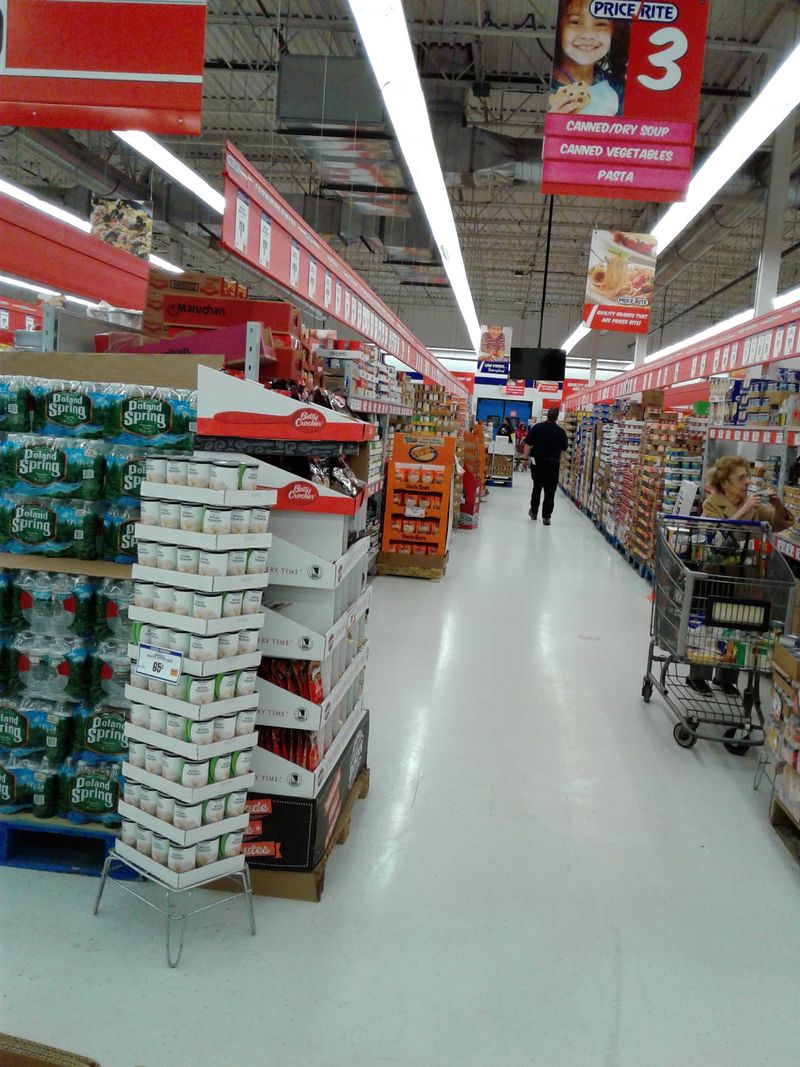 Clean Aisles and a Well-Kept Interior Clean Aisles and a Well-Kept Interior