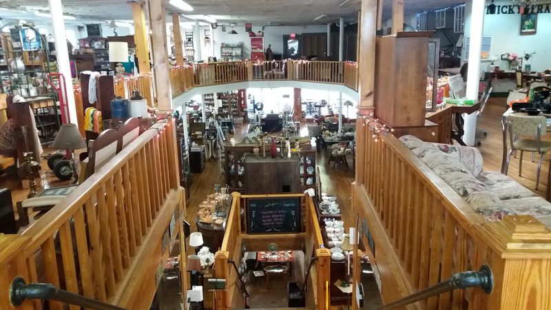 Clinton Antique Mall, Clinton, TN