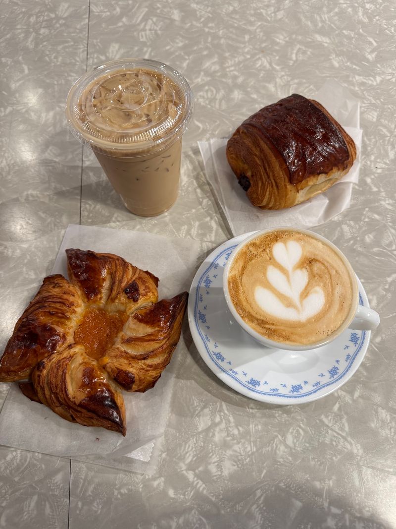 Coffee Worthy of the Pastries Coffee Worthy of the Pastries
