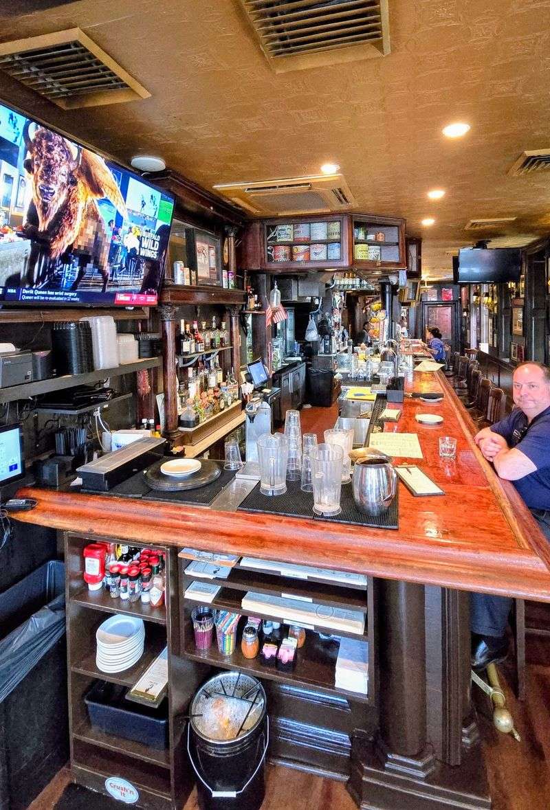 Cold Beer and a Happy Hour That Draws a Crowd