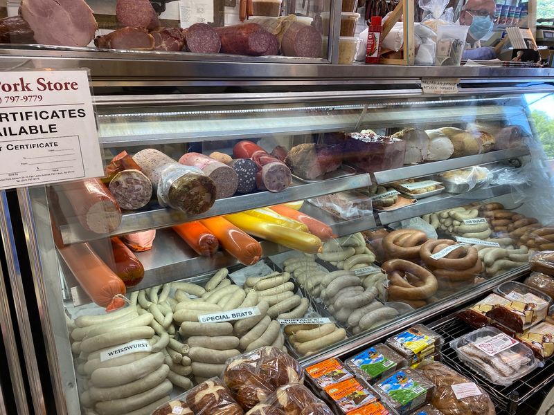 Cold Cuts, Sandwiches, And Ready-To-Go Extras Cold Cuts, Sandwiches, And Ready-To-Go Extras