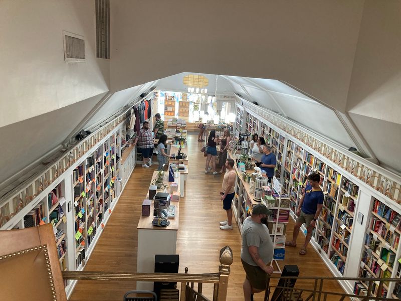 Community Partnerships That Go Beyond the Bookshelf