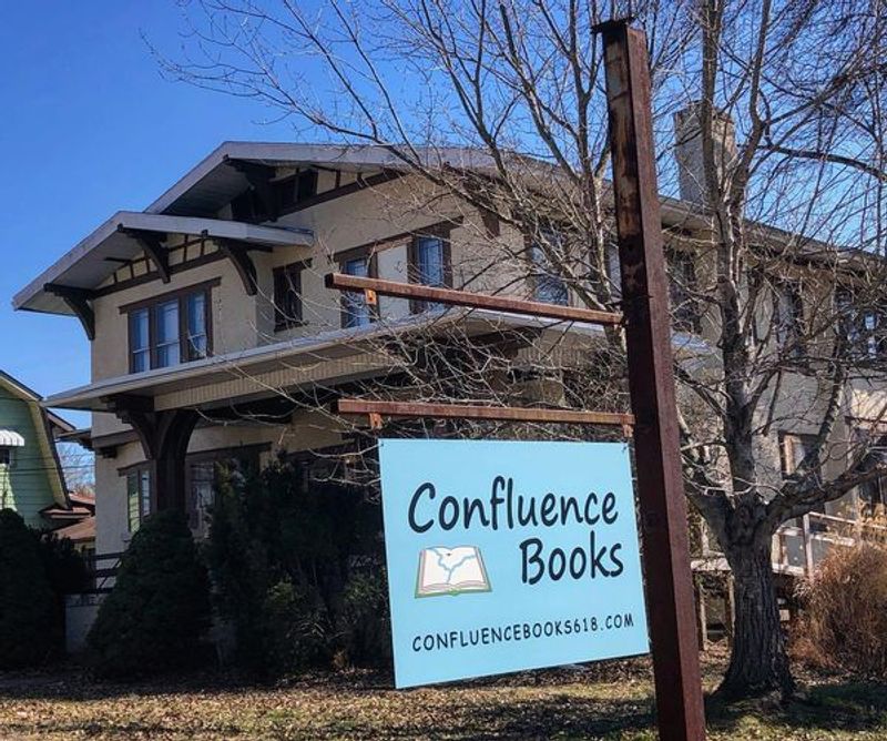 Confluence Books, Carbondale, IL