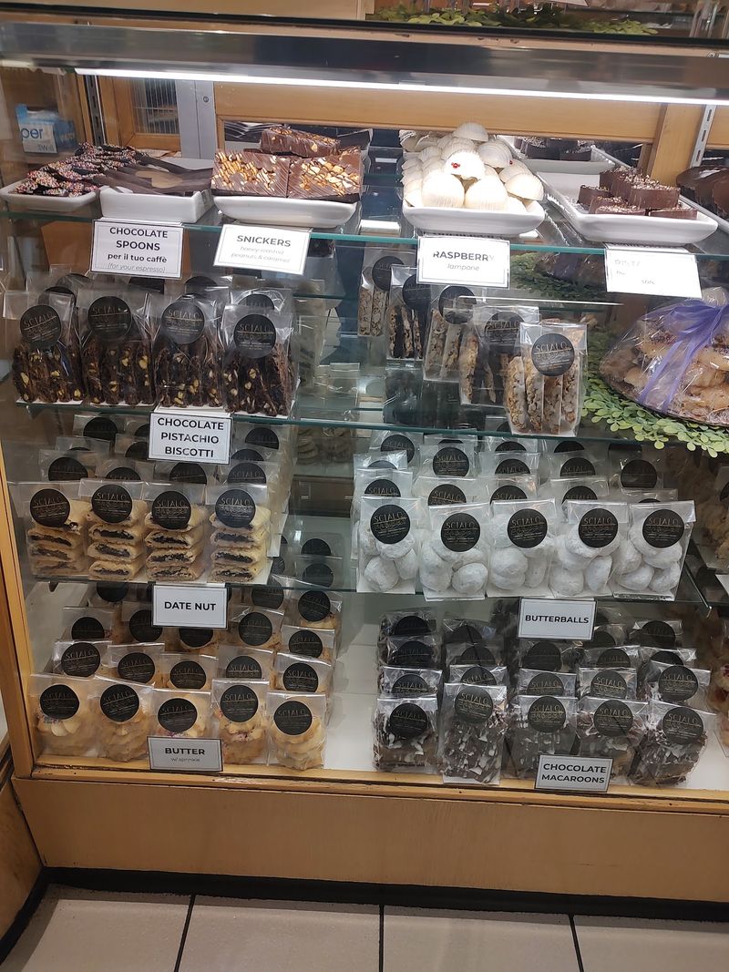 Cookies, Biscotti, and Little Bites of Nostalgia