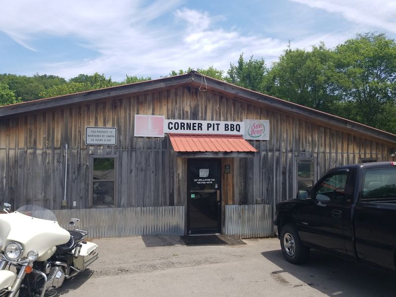 Corner Pit BBQ, Dellrose, TN Corner Pit BBQ, Dellrose, TN