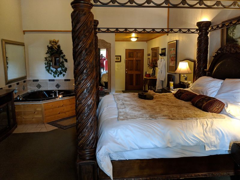 Cottages and Manor Suites Worth Checking Into Cottages and Manor Suites Worth Checking Into