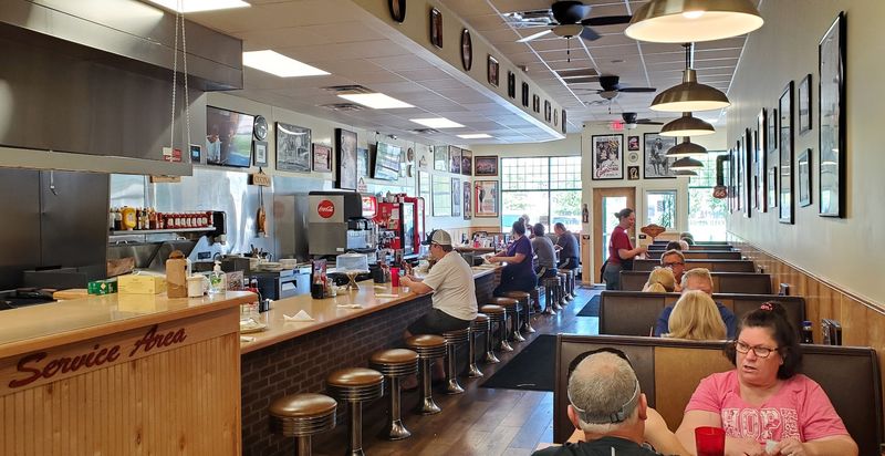 Counter Seating and the Classic Diner Atmosphere Counter Seating and the Classic Diner Atmosphere