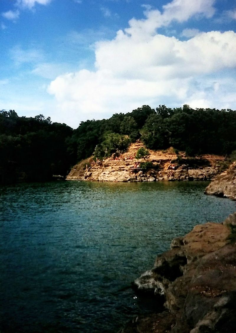 Crystal-Clear Water That Sets Tenkiller Apart Crystal-Clear Water That Sets Tenkiller Apart