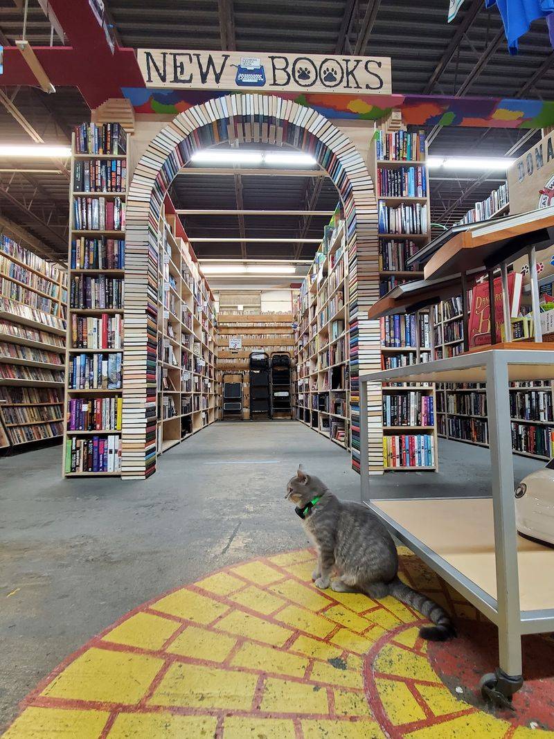 Cupboard Maker Books, Enola, Pennsylvania