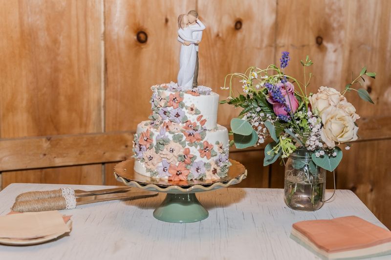 Custom Cakes Built Around Your Moment Custom Cakes Built Around Your Moment