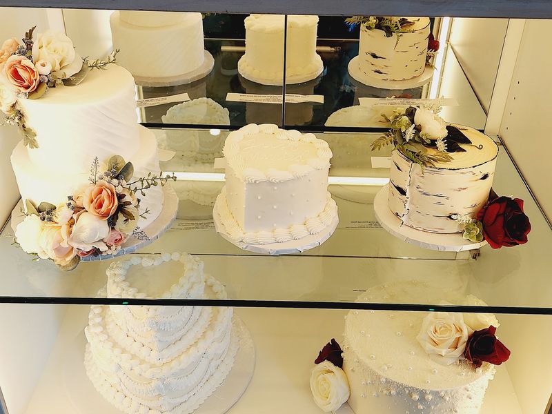 Custom Cakes Made With Real Care Custom Cakes Made With Real Care