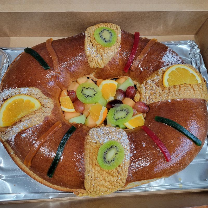 Custom Cakes and Seasonal Specialties Worth Knowing About
