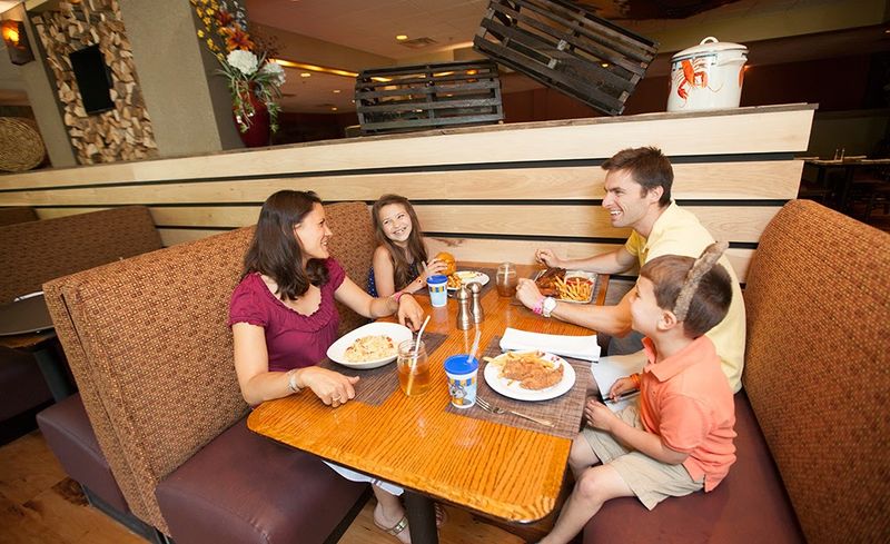 Dining, Ice Cream, and On-Site Bites