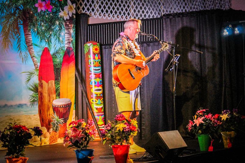 Dinner Theater and Live Entertainment